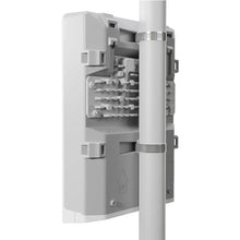 将图片加载到图库查看器，MikroTik CRS318-16P-2S+OUT Outdoor 18 Port PoE Switch with 16 Gigabit PoE-out ports and 2 SFP+ for 10G fiber uplinks
