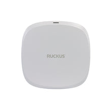 Kép betöltése a galériamegjelenítőbe: RUCKUS R770 Wi-Fi 7 Indoor Access Point Very-High-Performance Tri-Radio 2x2:2 4x4:4 2x2:2 12.22 Gbps Max Rate And Embedded IoT
